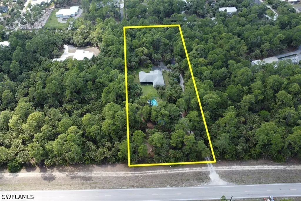 760 1st Street NW Naples FL 34120