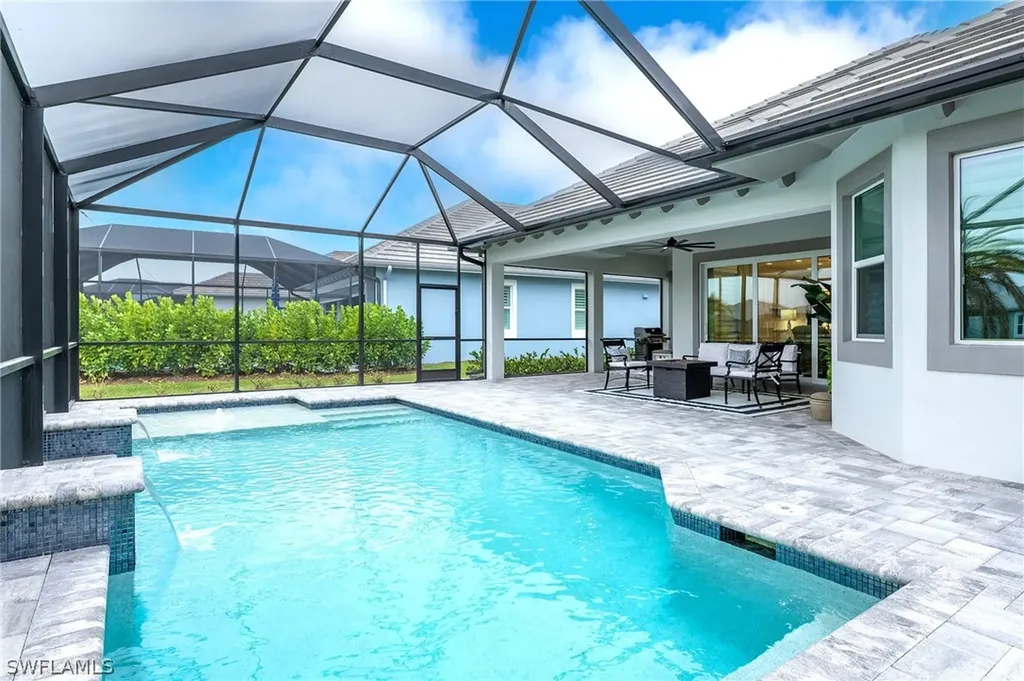 8914 Gustavia Court Naples FL 34112