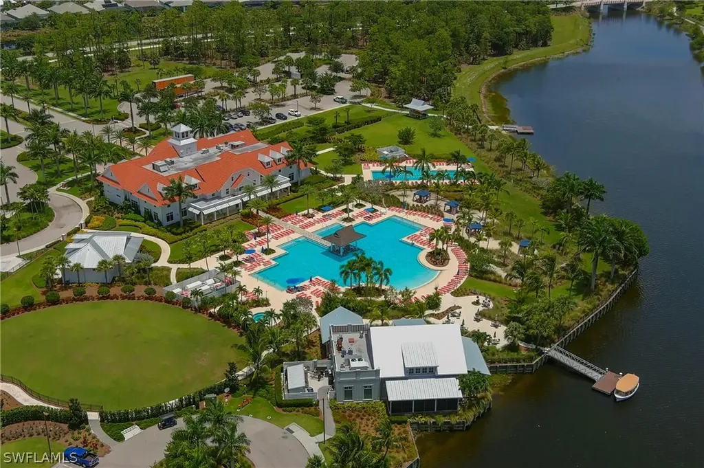8914 Gustavia Court Naples FL 34112