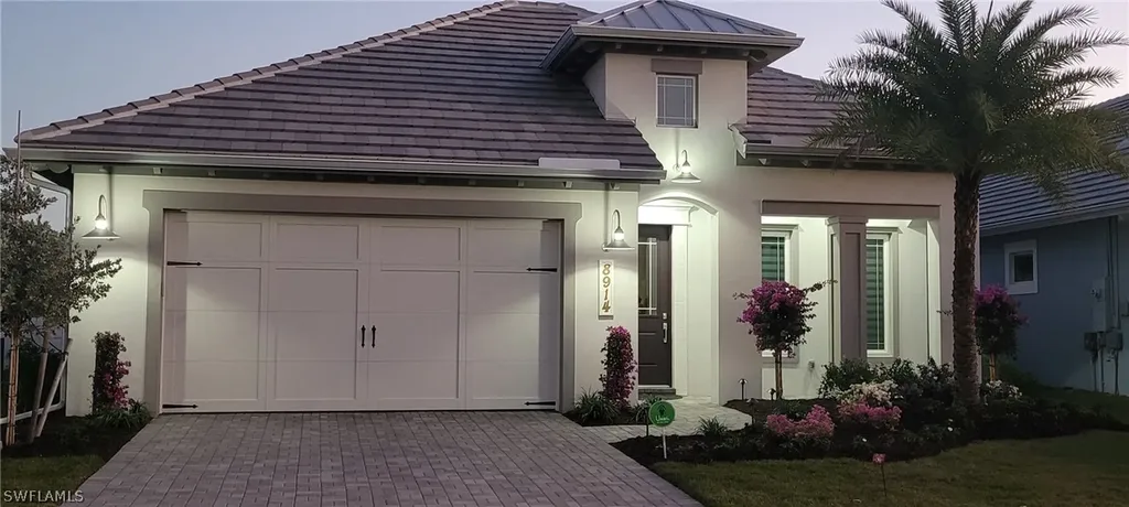 8914 Gustavia Court Naples FL 34112
