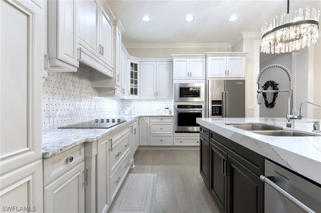 8914 Gustavia Court Naples FL 34112