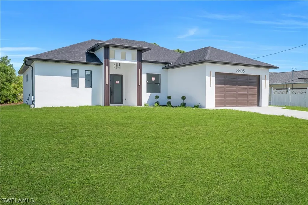 3606 8th Street SW Lehigh Acres FL 33976