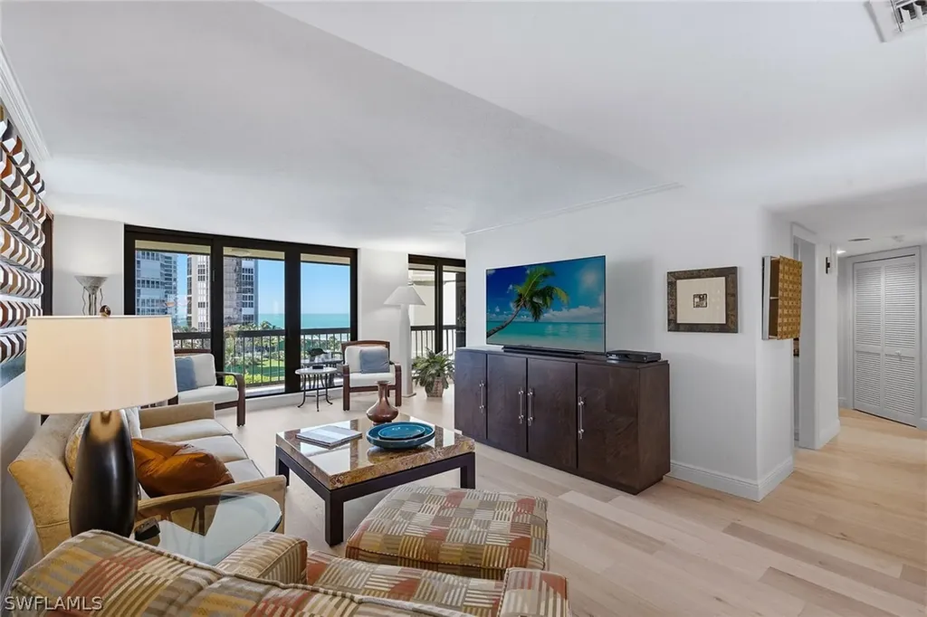 4551 Gulf Shore Boulevard N Naples FL 34103