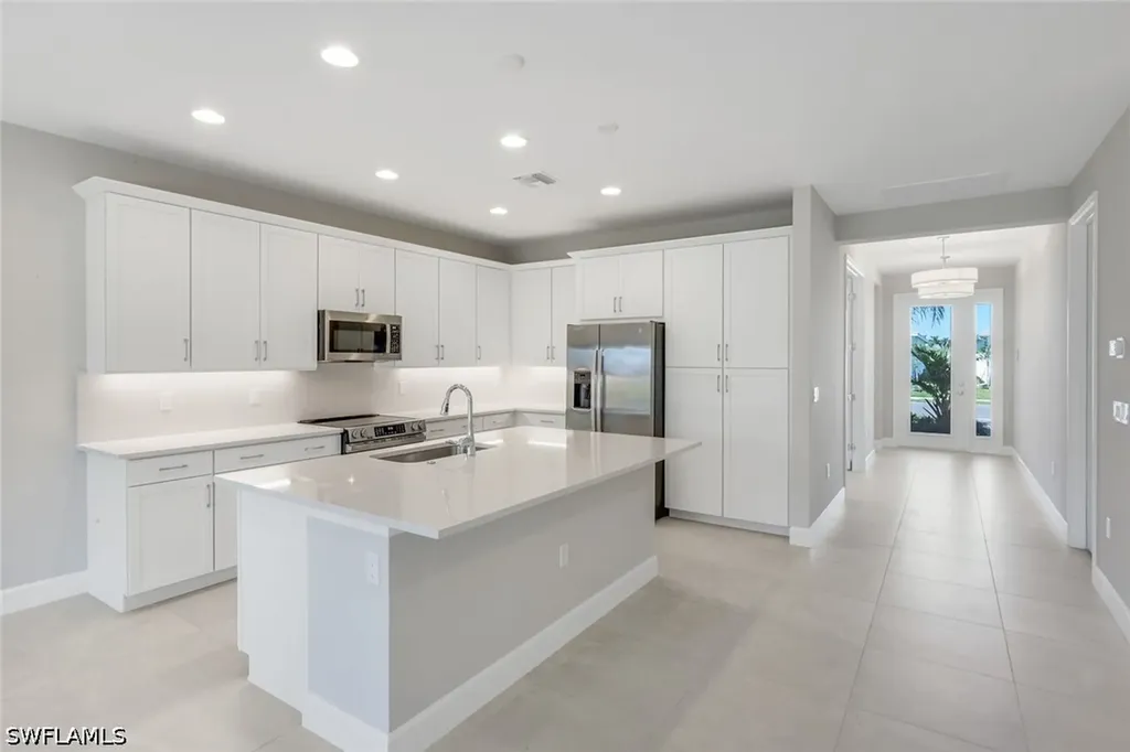 3368 Meloy Drive Fort Myers FL 33905