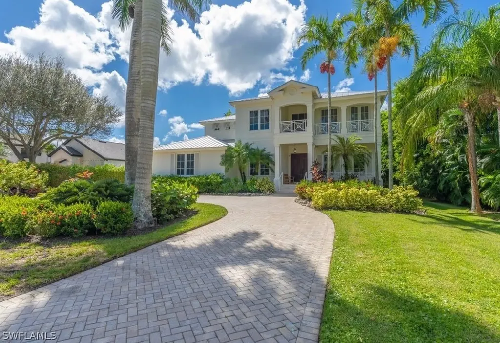 428 Rudder Road Naples FL 34102