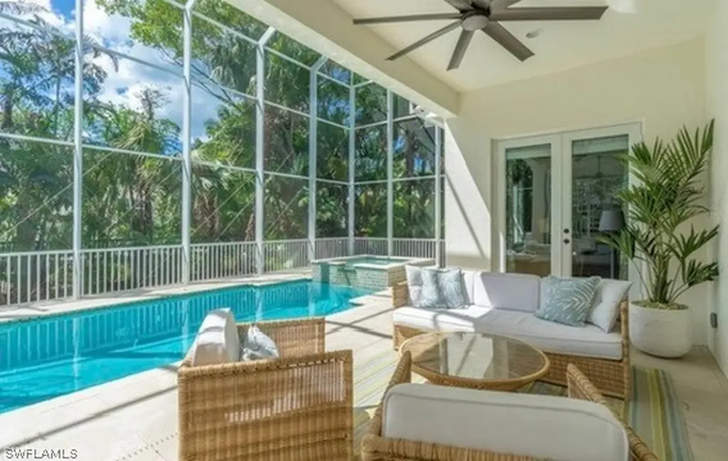 428 Rudder Road Naples FL 34102