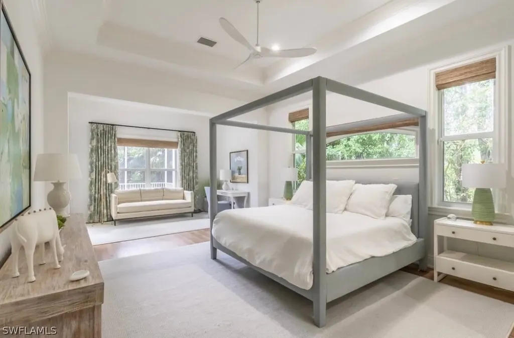 428 Rudder Road Naples FL 34102