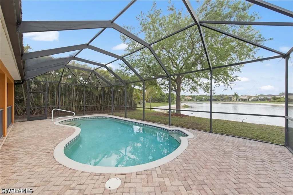 2859 Blossom Court Naples FL 34120
