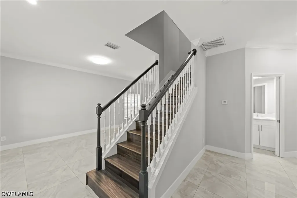 2859 Blossom Court Naples FL 34120