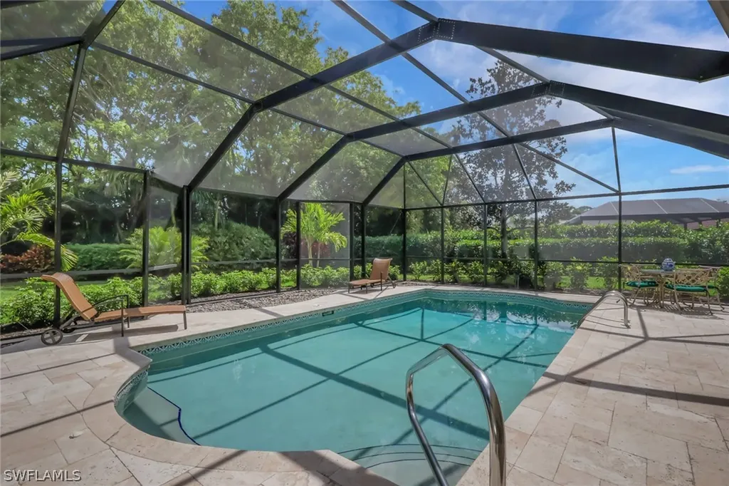 1325 Kings Way Naples FL 34104
