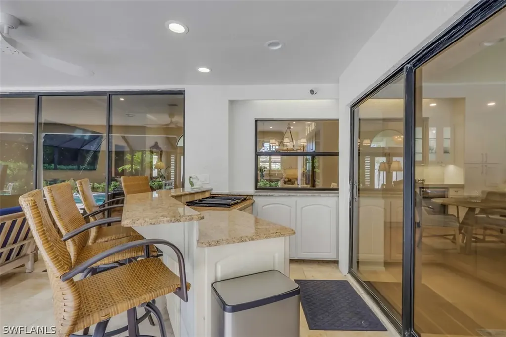 1325 Kings Way Naples FL 34104