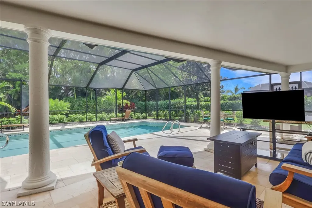 1325 Kings Way Naples FL 34104