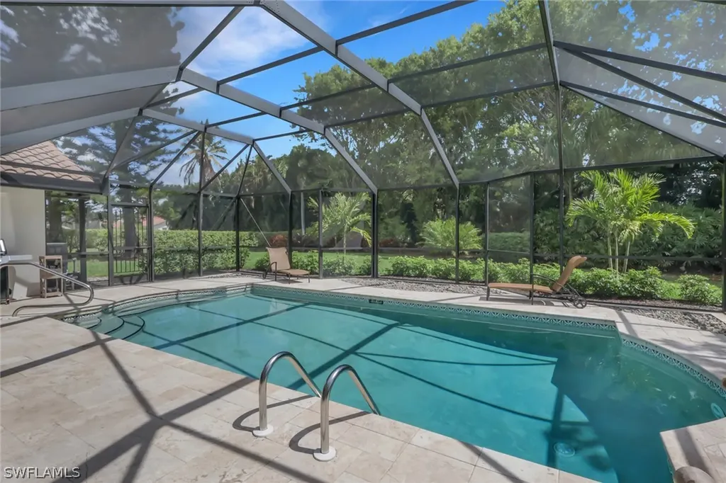1325 Kings Way Naples FL 34104