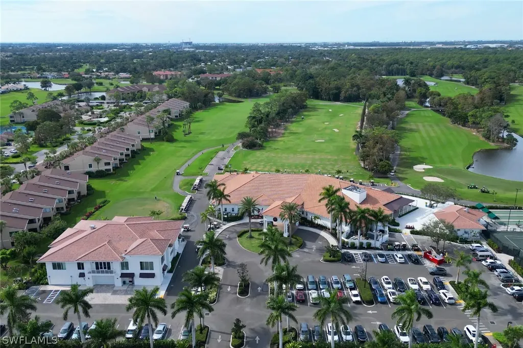 1325 Kings Way Naples FL 34104