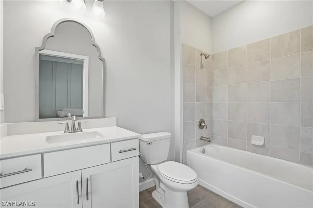 18242 Ridgeline Drive Estero FL 33928