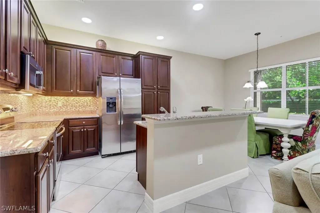6526 Monterey Point Naples FL 34105