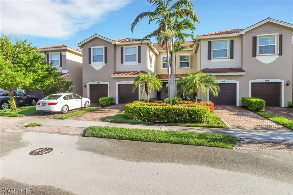 6526 Monterey Point Naples FL 34105