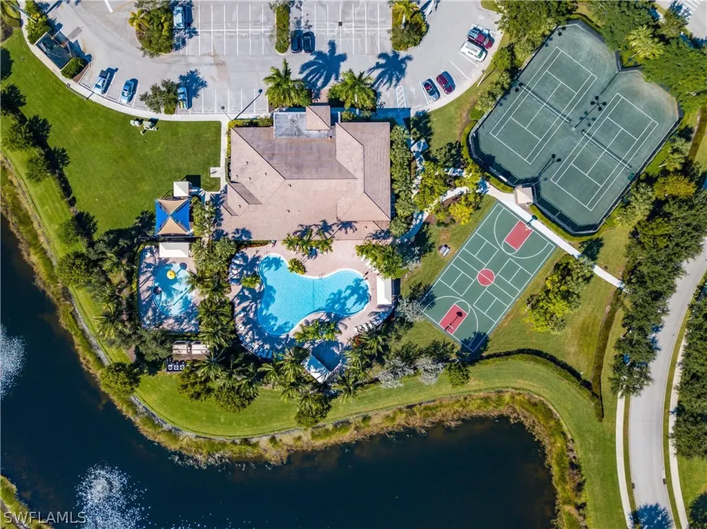 6526 Monterey Point Naples FL 34105