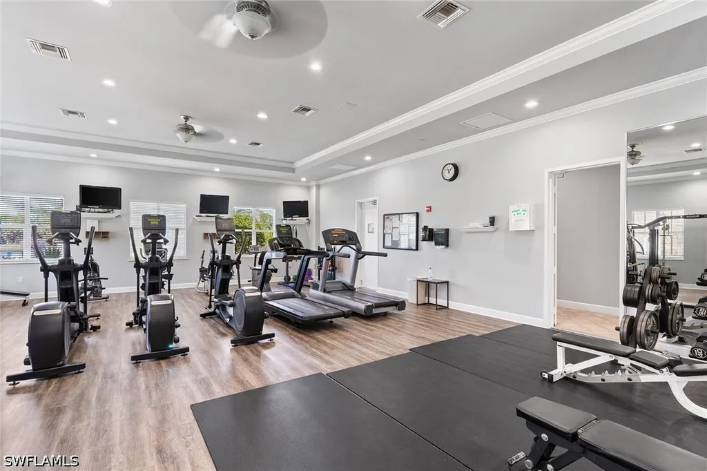 1882 Tarpon Bay Drive S Naples FL 34119