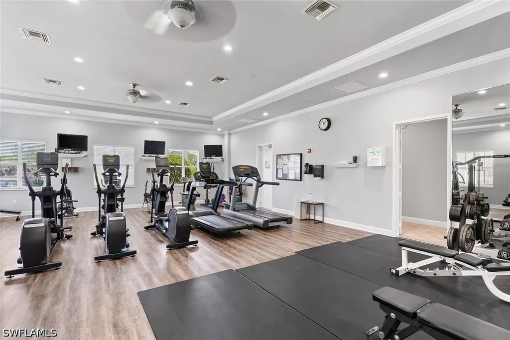 1882 Tarpon Bay Drive S Naples FL 34119