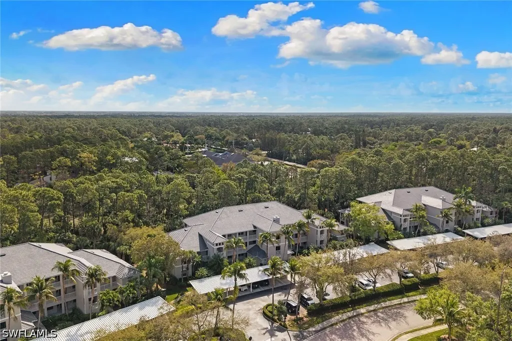 1882 Tarpon Bay Drive S Naples FL 34119