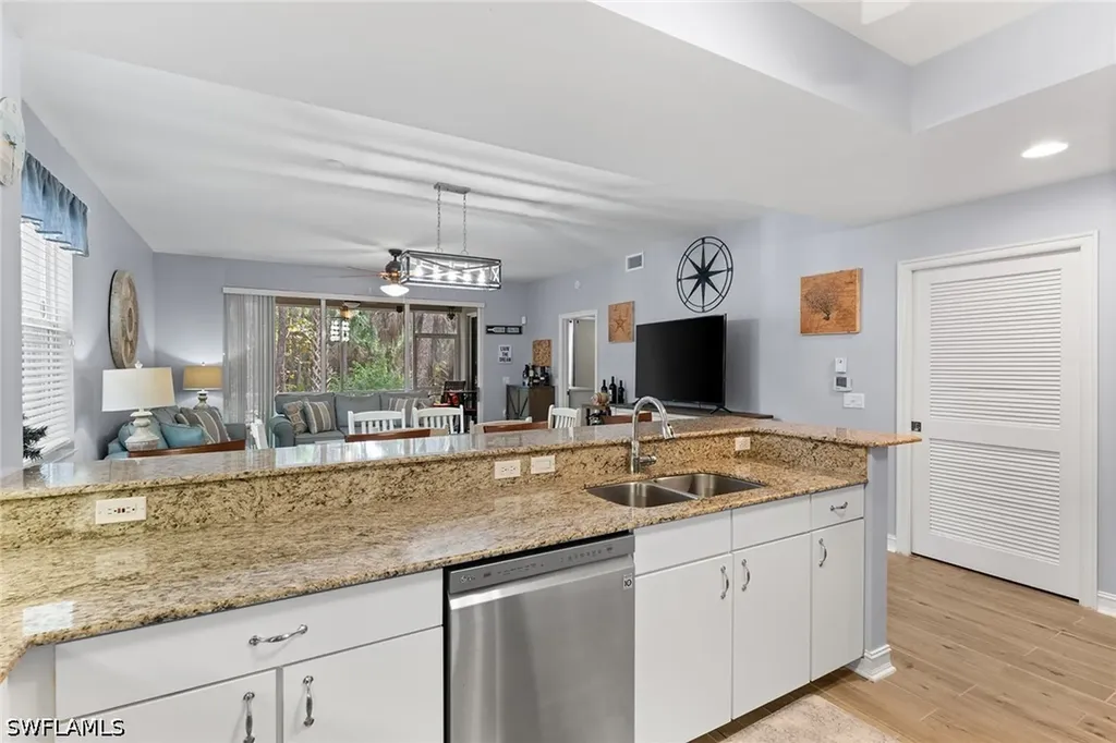 1882 Tarpon Bay Drive S Naples FL 34119