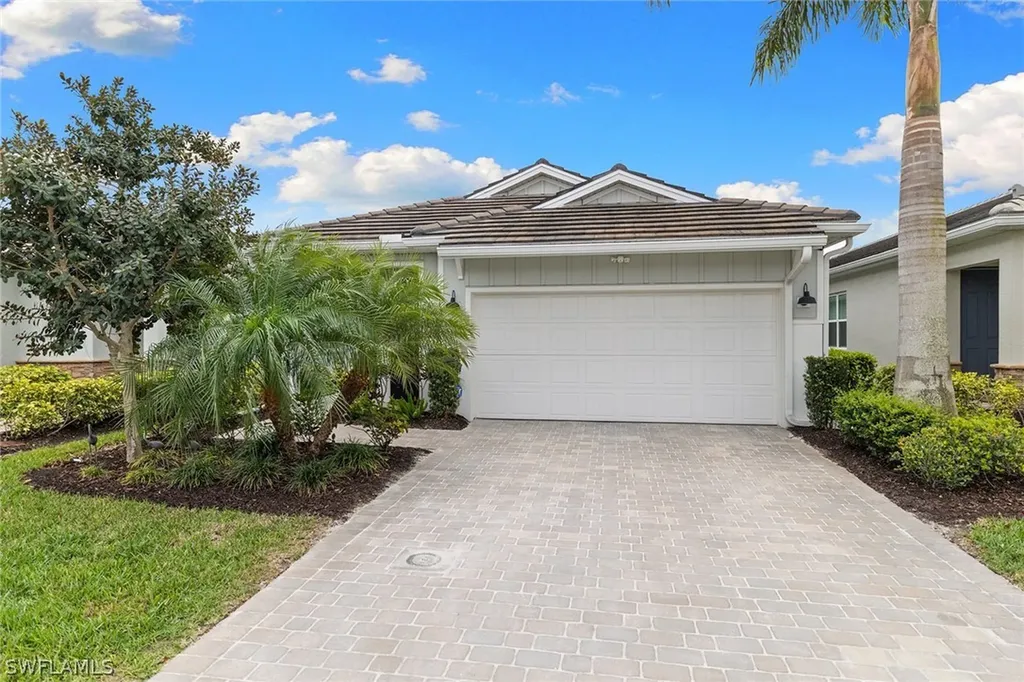 28399 Captiva Shell Loop Bonita Springs FL 34135