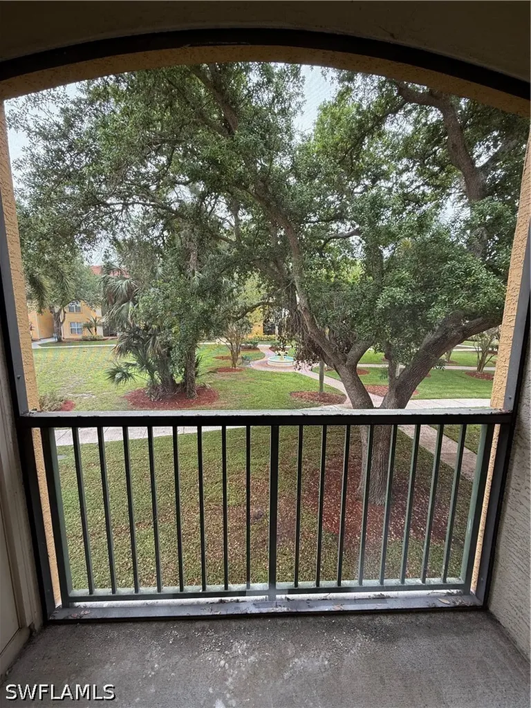 11521 Villa Grand Fort Myers FL 33913