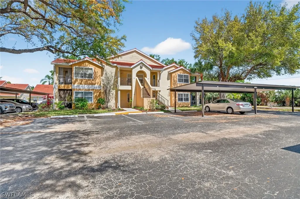 12520 Equestrian Circle Fort Myers FL 33907