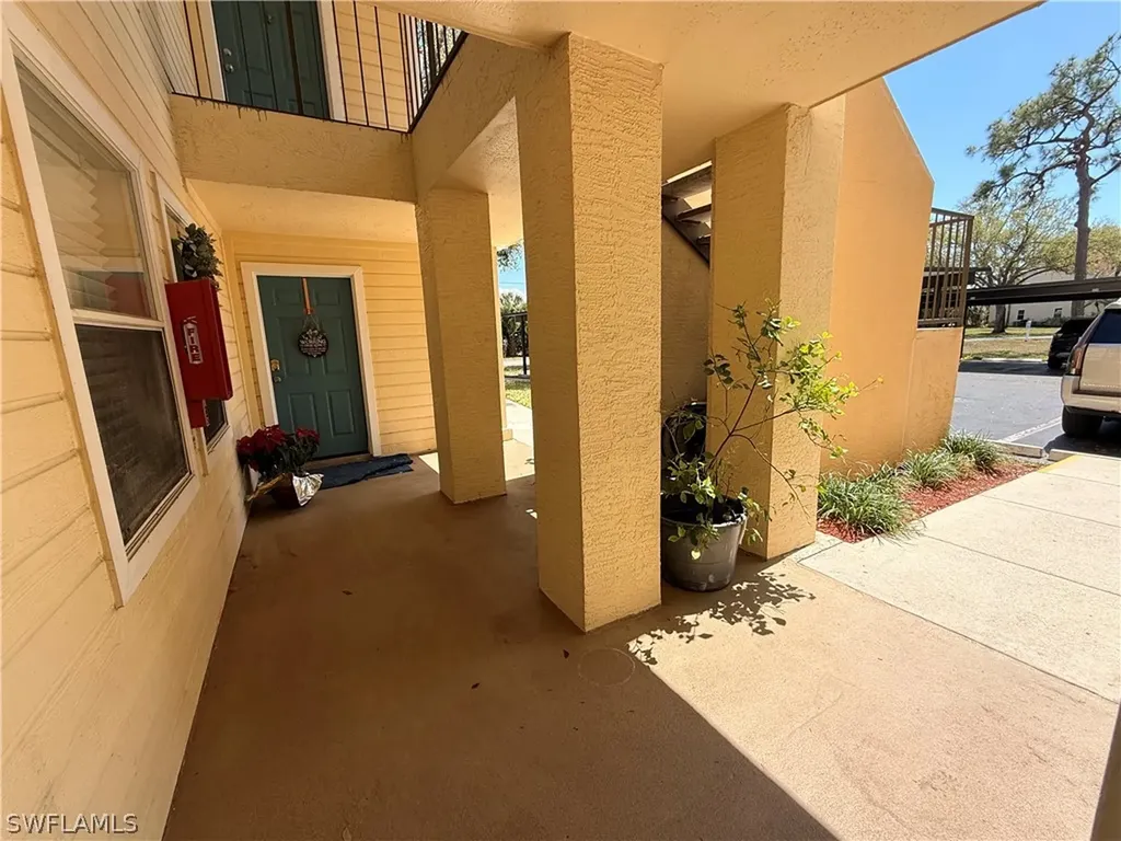 12520 Equestrian Circle Fort Myers FL 33907