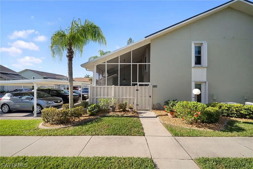 13160 Whitehaven Lane Fort Myers FL 33966