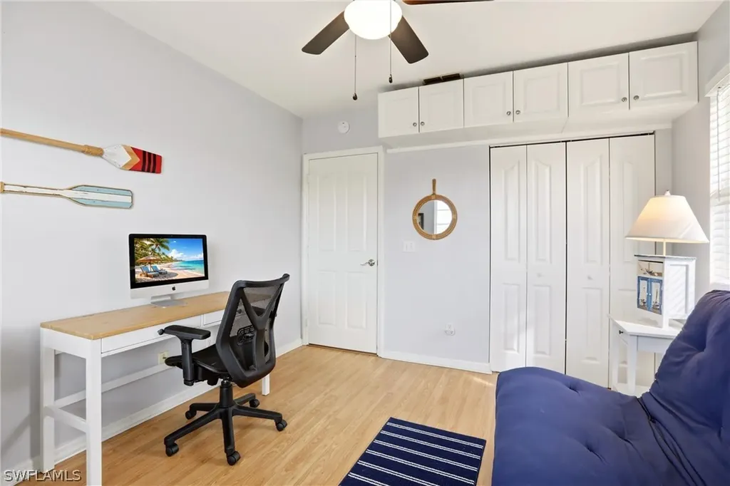 1723 Reuven Circle Naples FL 34112