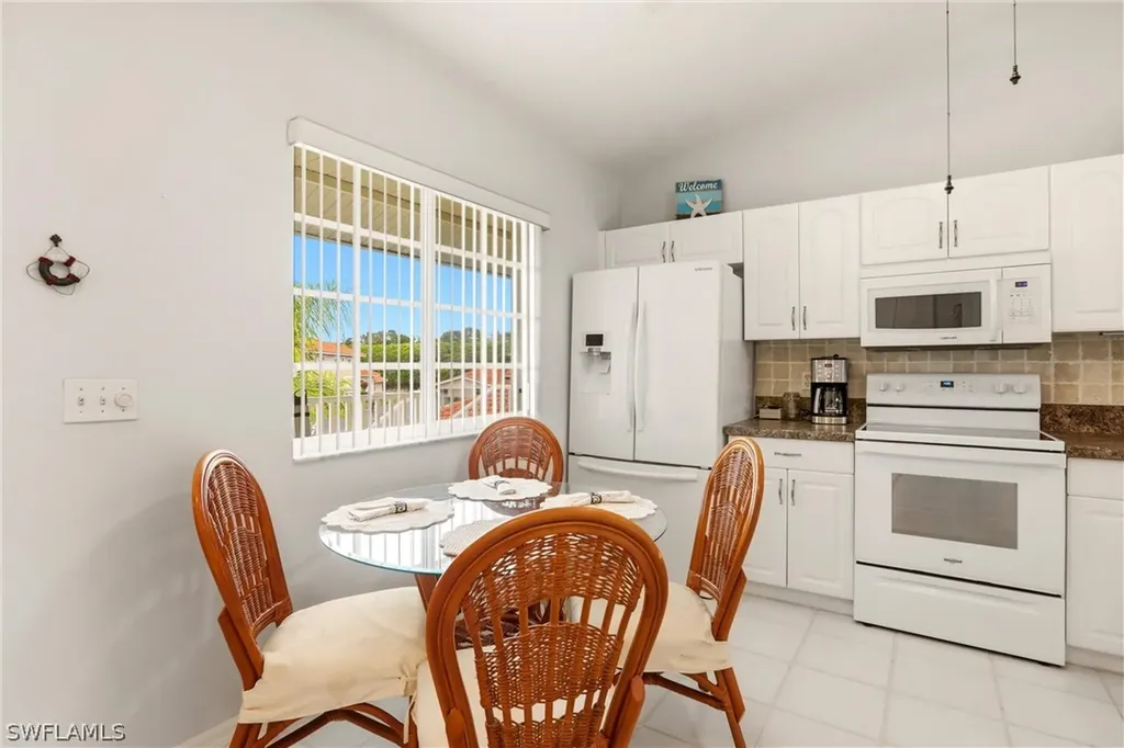 1723 Reuven Circle Naples FL 34112