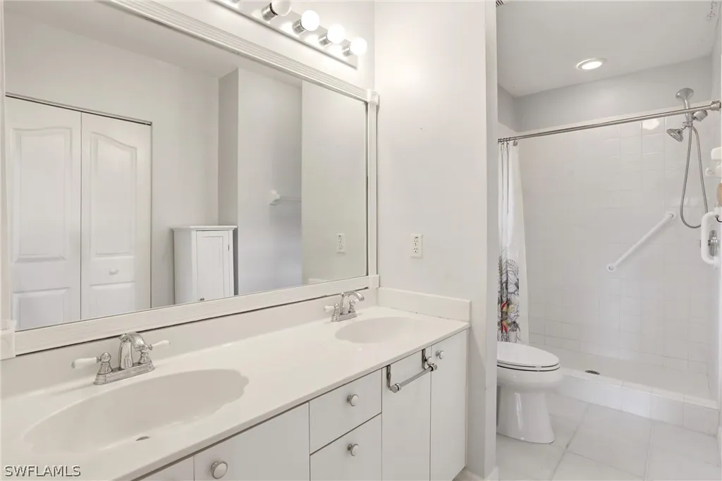 1723 Reuven Circle Naples FL 34112