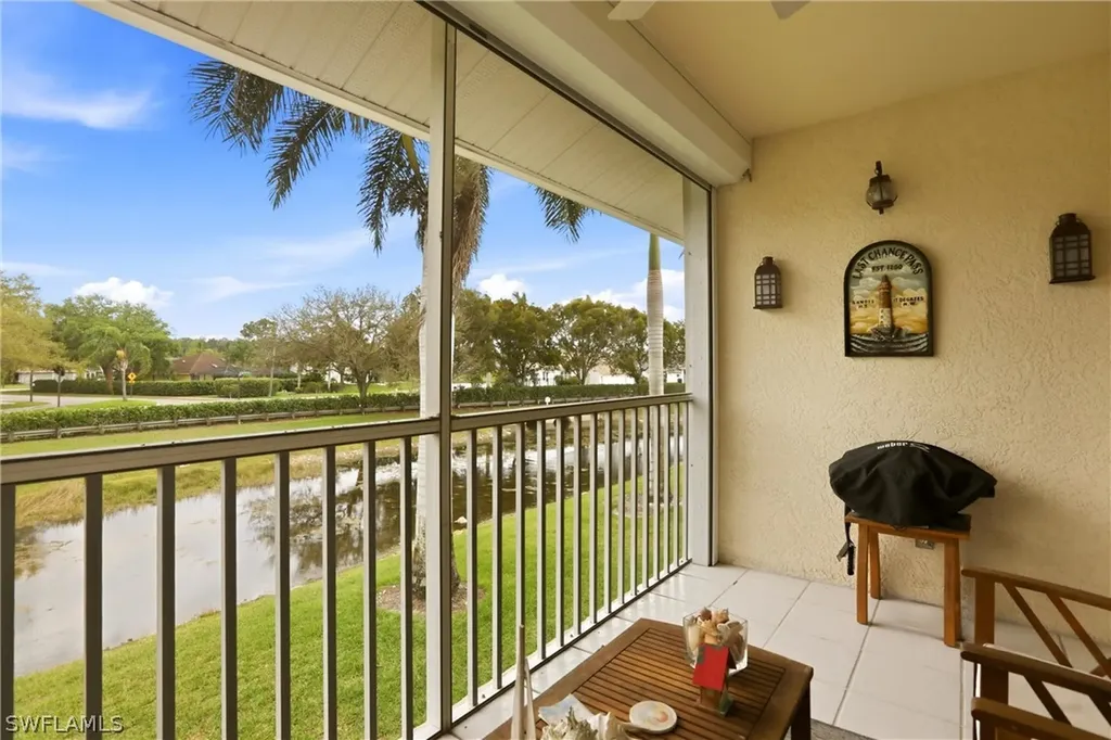 1723 Reuven Circle Naples FL 34112