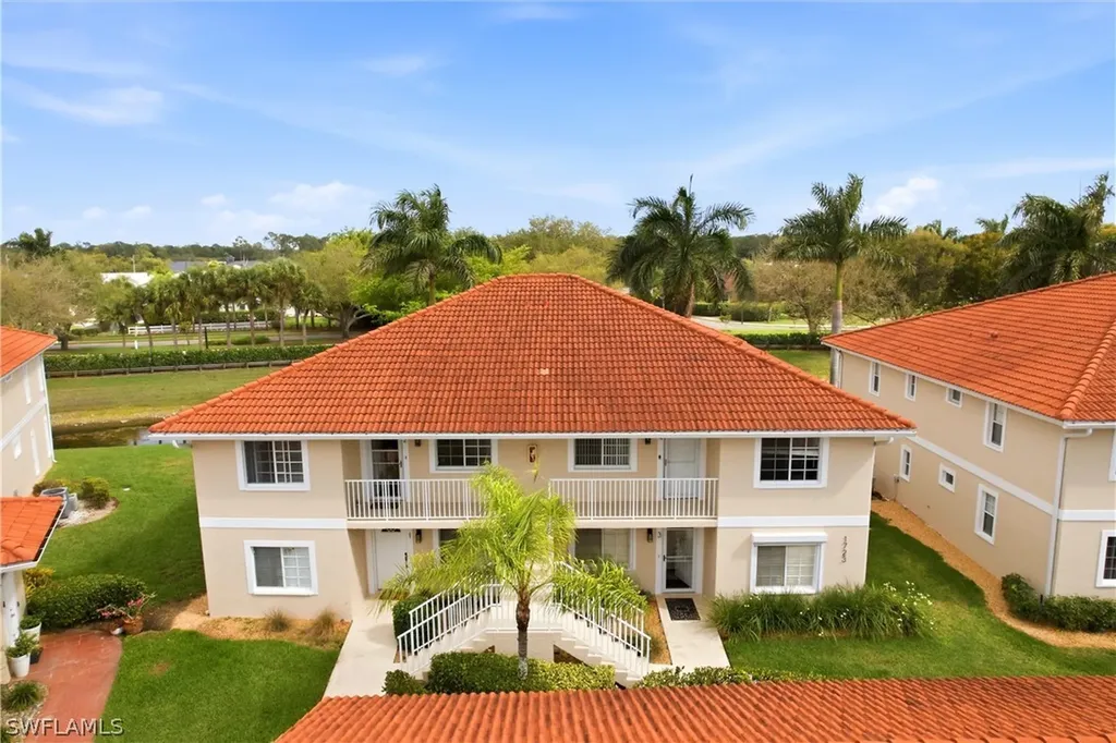 1723 Reuven Circle Naples FL 34112