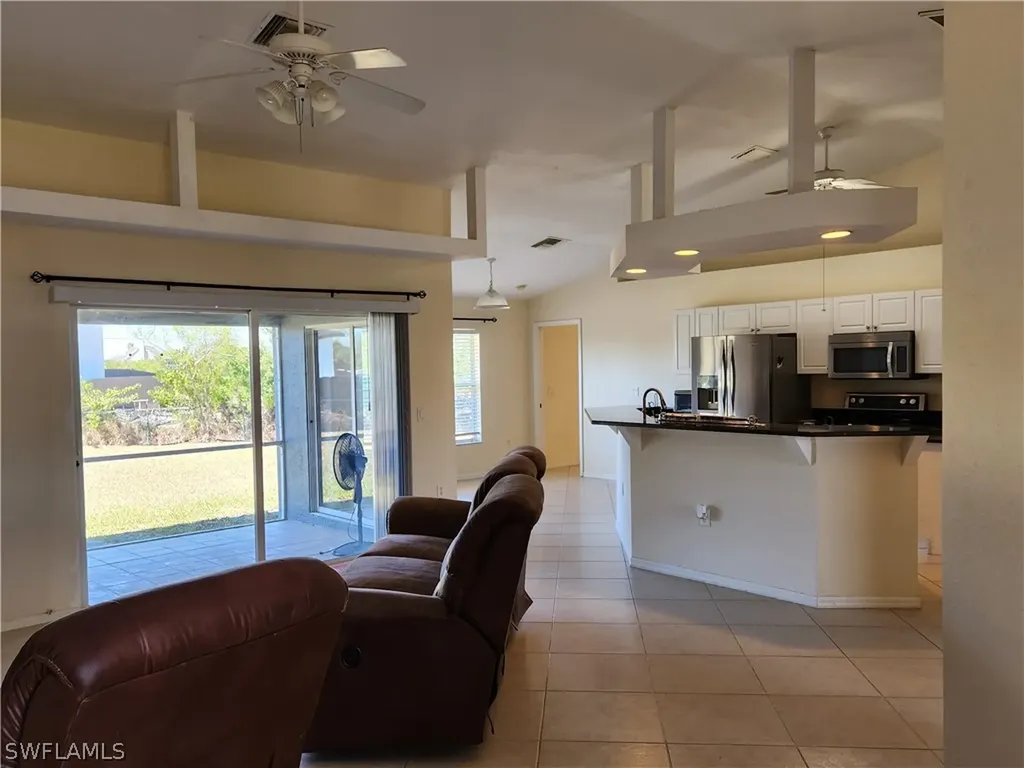 2653 NW 9th Street Cape Coral FL 33993