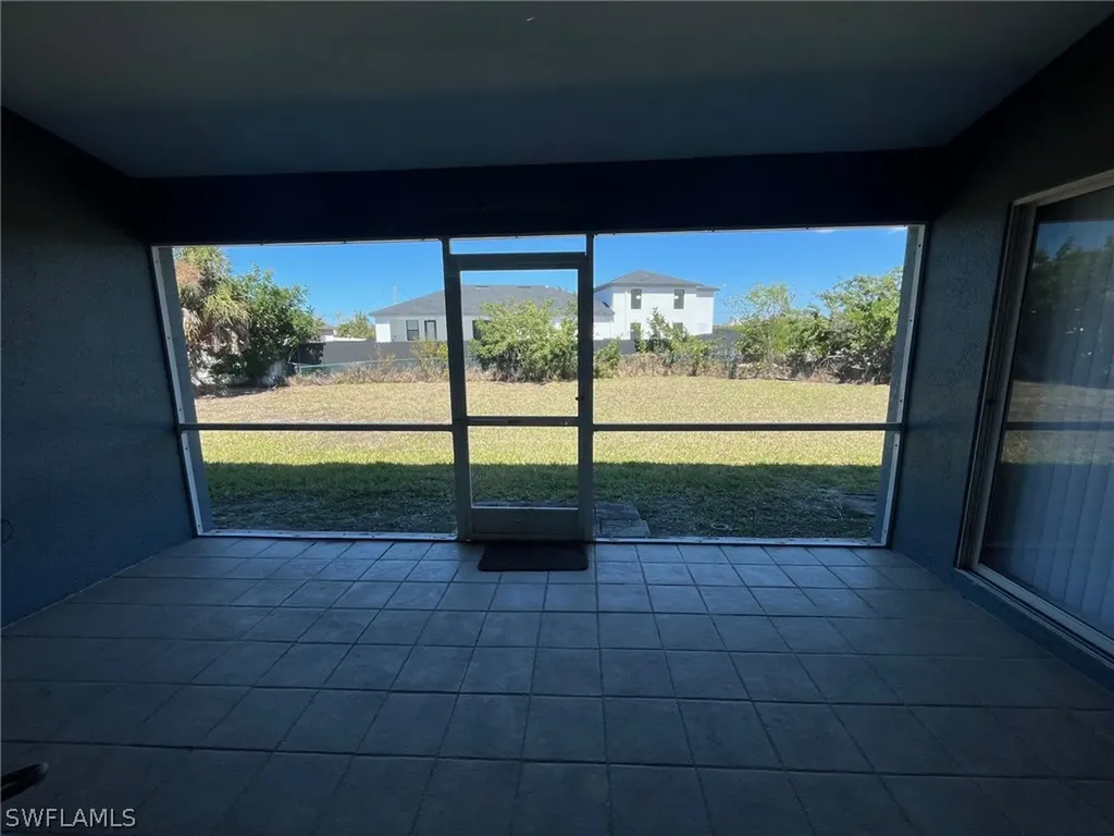 2653 NW 9th Street Cape Coral FL 33993