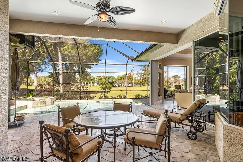 2501 Augusta Drive Naples FL 34109