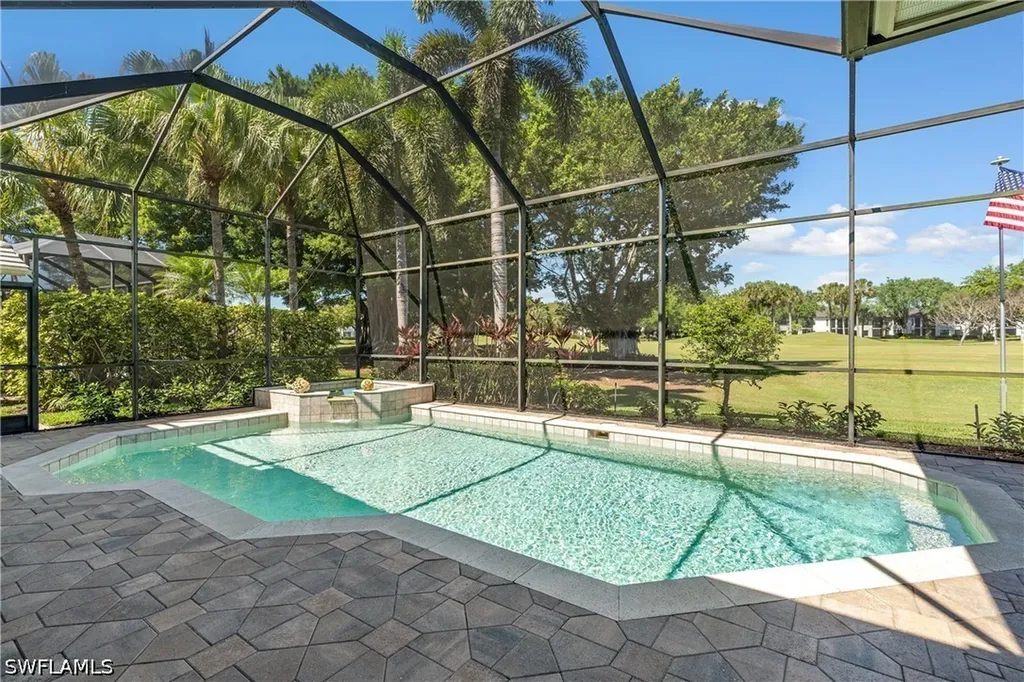 2501 Augusta Drive Naples FL 34109