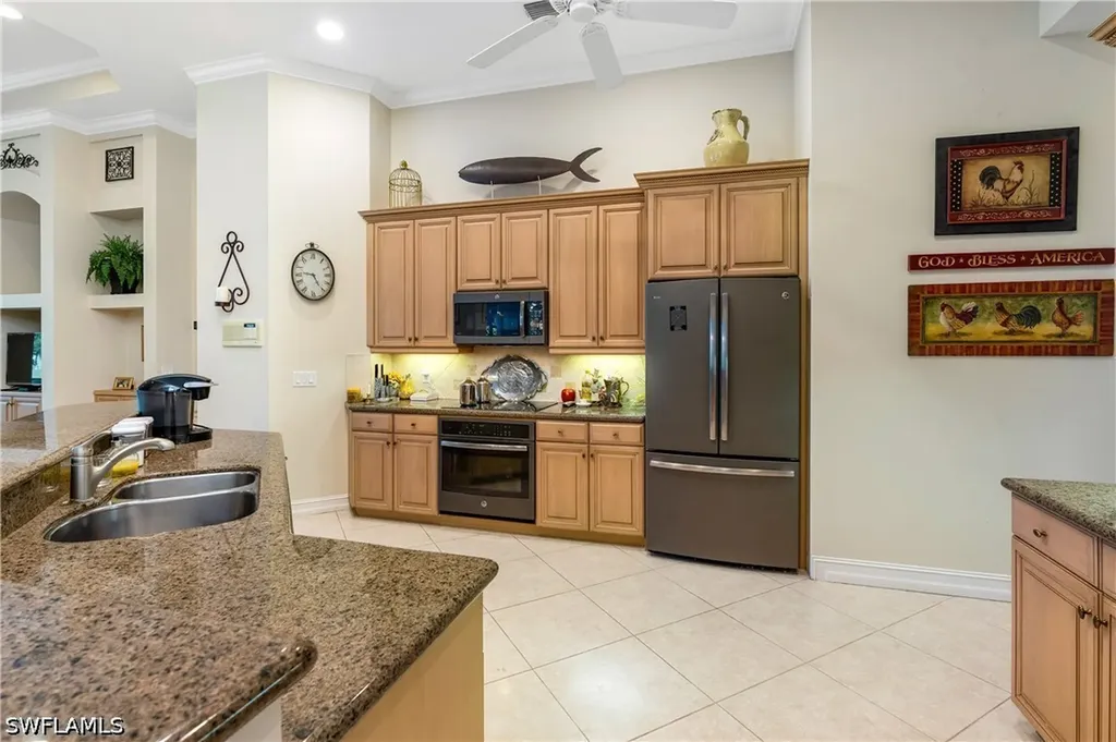2501 Augusta Drive Naples FL 34109
