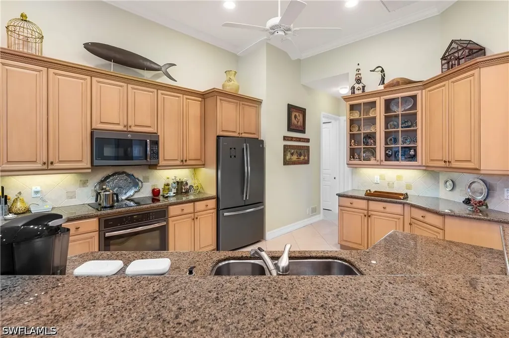 2501 Augusta Drive Naples FL 34109