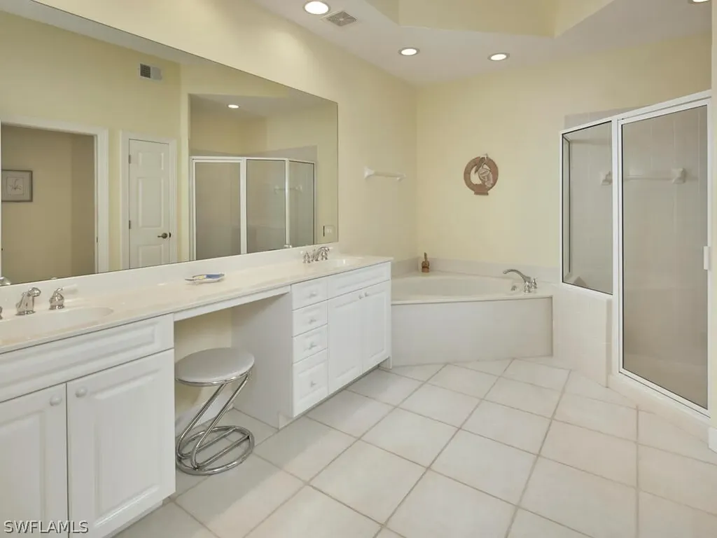 26881 Wyndhurst Court Bonita Springs FL 34134