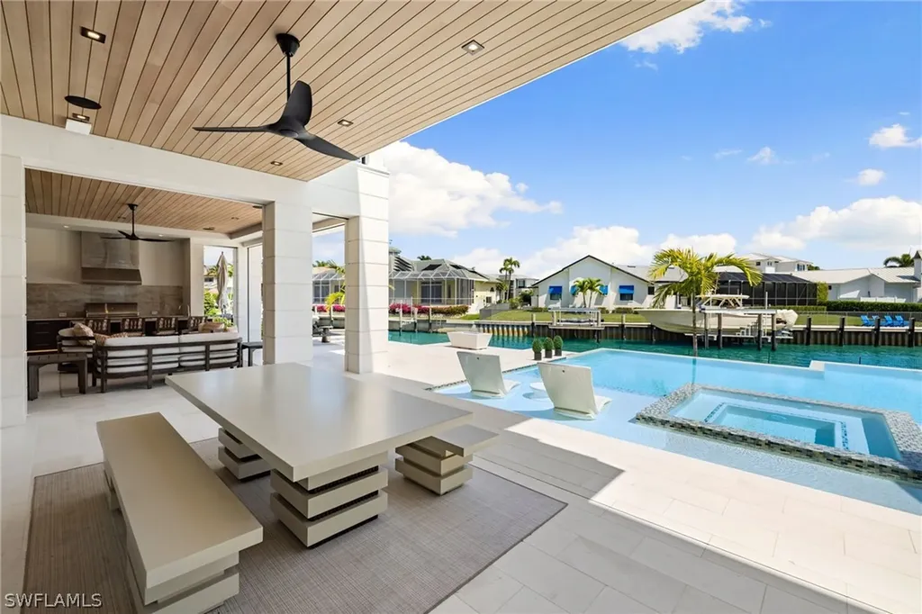 2345 Tarpon Road Naples FL 34102