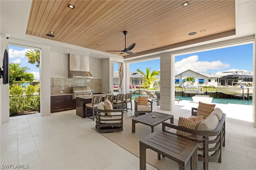 2345 Tarpon Road Naples FL 34102