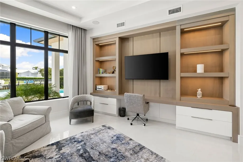 2345 Tarpon Road Naples FL 34102