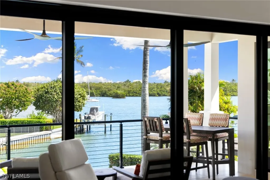 2345 Tarpon Road Naples FL 34102