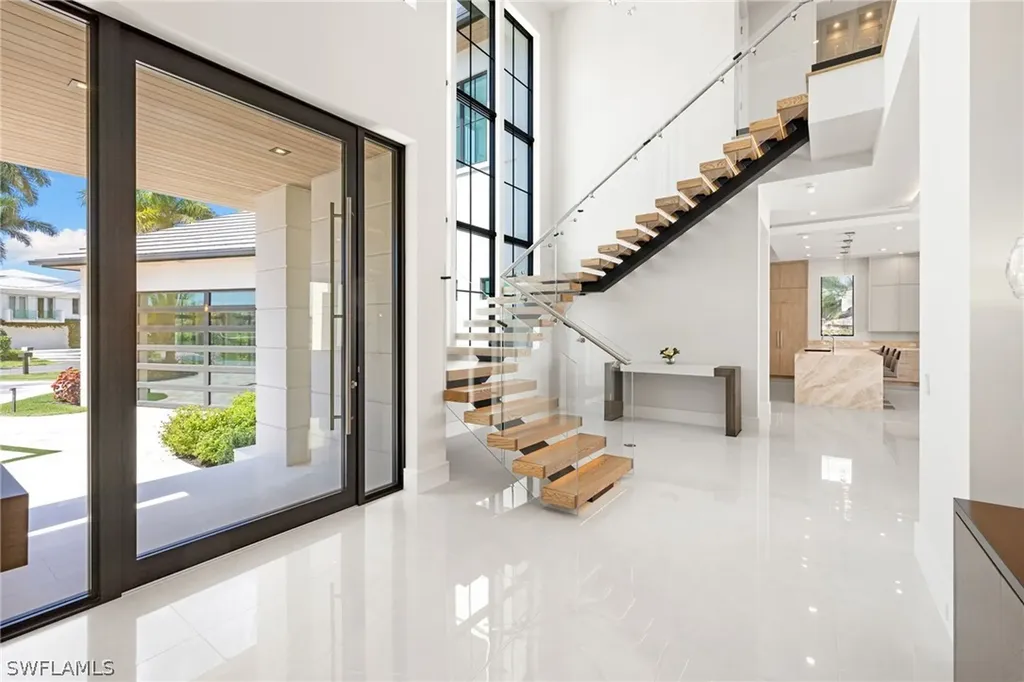 2345 Tarpon Road Naples FL 34102