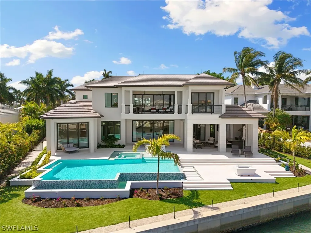 2345 Tarpon Road Naples FL 34102