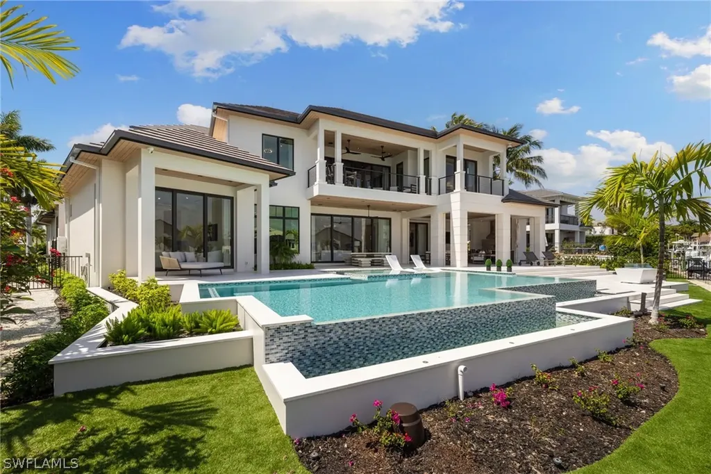 2345 Tarpon Road Naples FL 34102